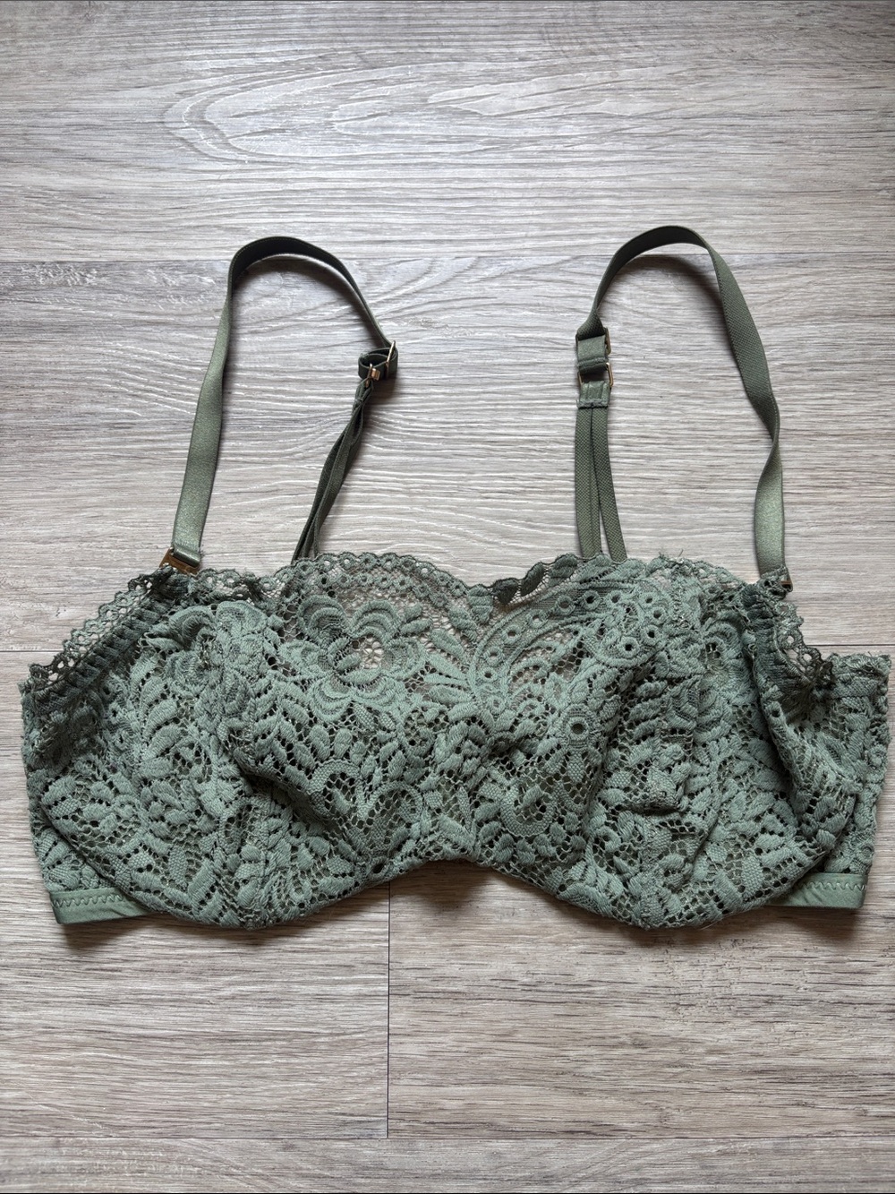 Aerie Lace Balconette Bra in Sage Green